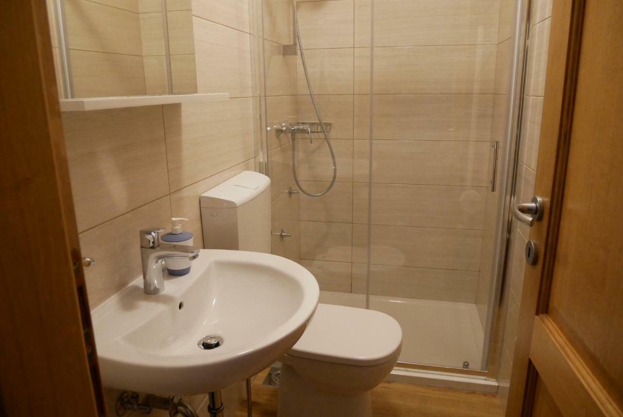 Guest House Jere Old Town Рогозница Екстериор снимка