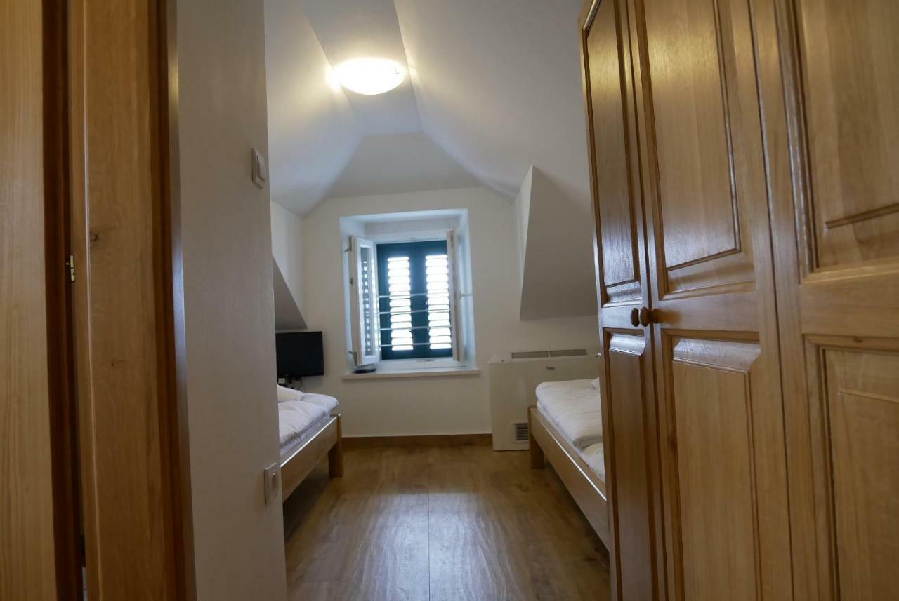 Guest House Jere Old Town Рогозница Екстериор снимка